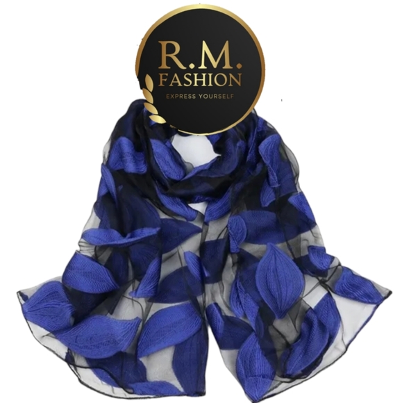 Elegant Leaf Scarf - Picture 4 of 4